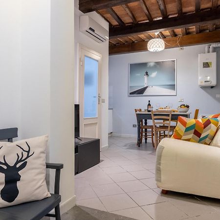 Piazza Dei Cavalieri Confortable Apartment Pisa Esterno foto