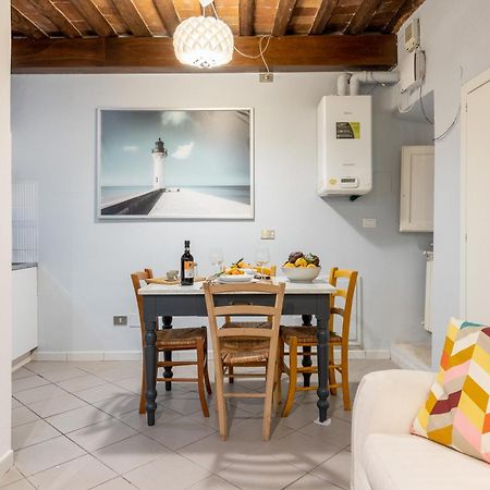 Piazza Dei Cavalieri Confortable Apartment Pisa Esterno foto
